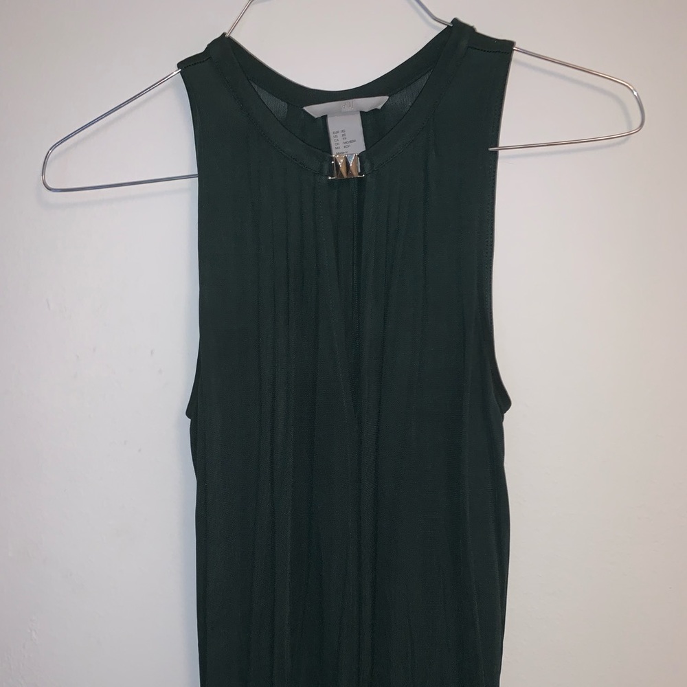 H&M cute green top